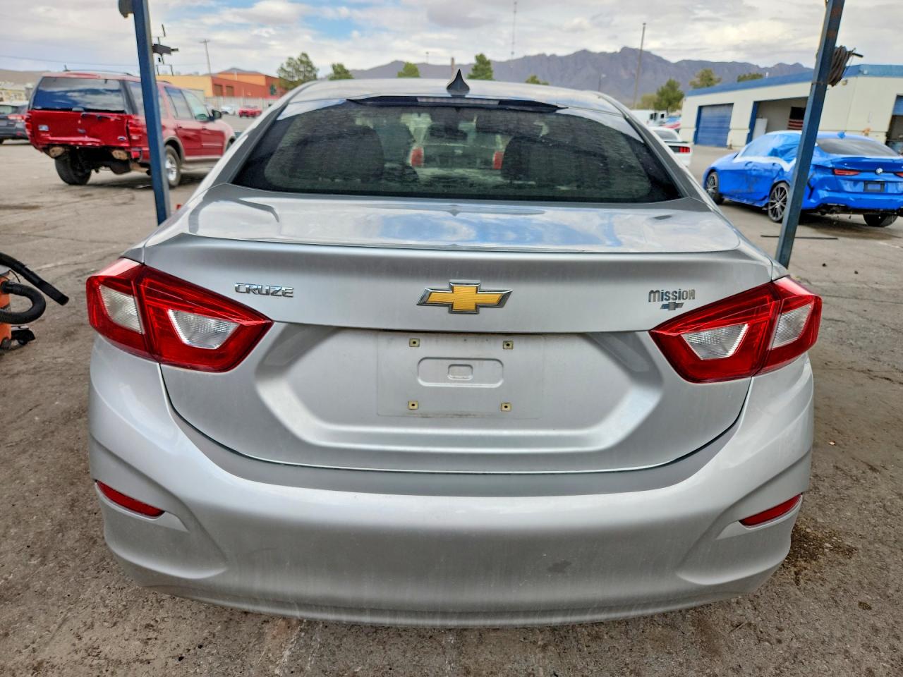 2018 CHEVROLET CRUZE