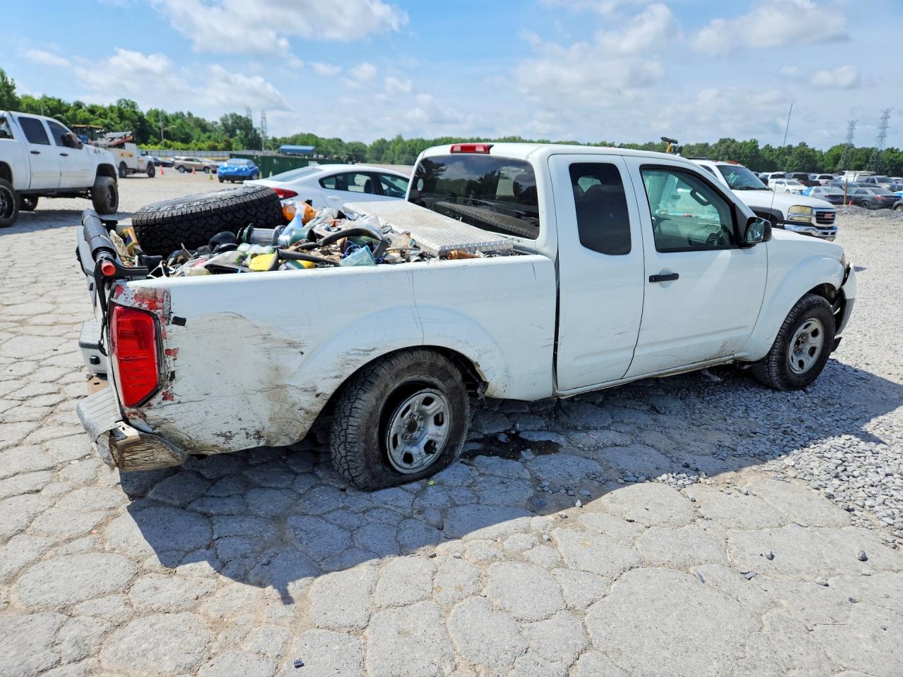 2019 NISSAN FRONTIER