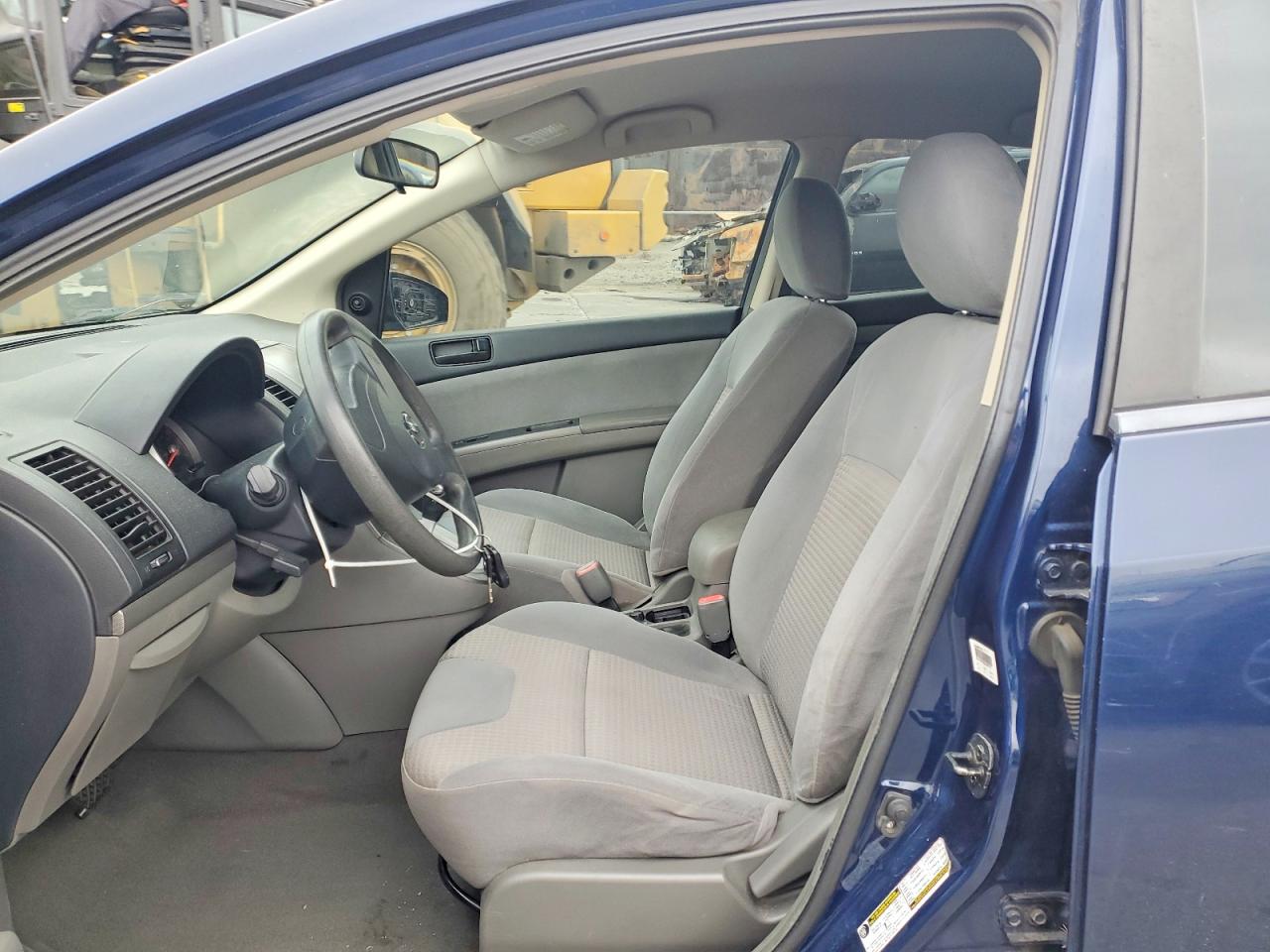 2008 NISSAN SENTRA