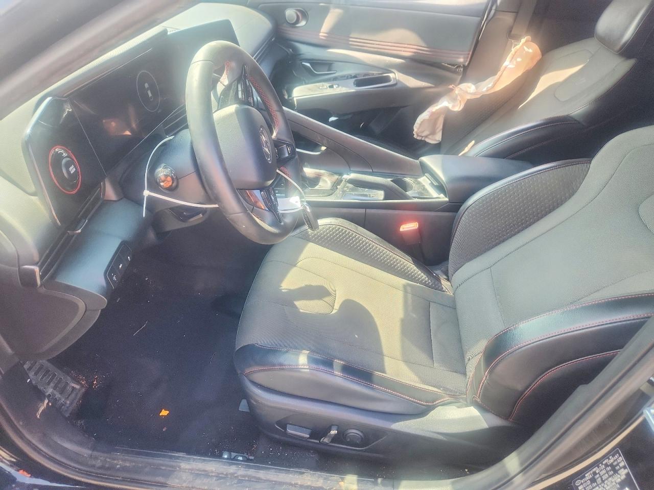 2023 HYUNDAI ELANTRA