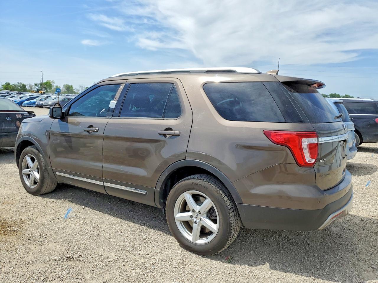 2016 FORD EXPLORER