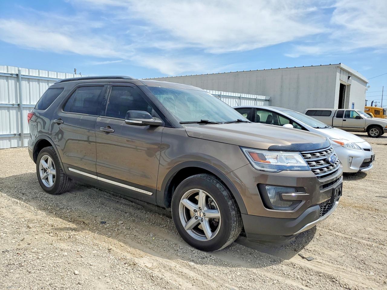 2016 FORD EXPLORER