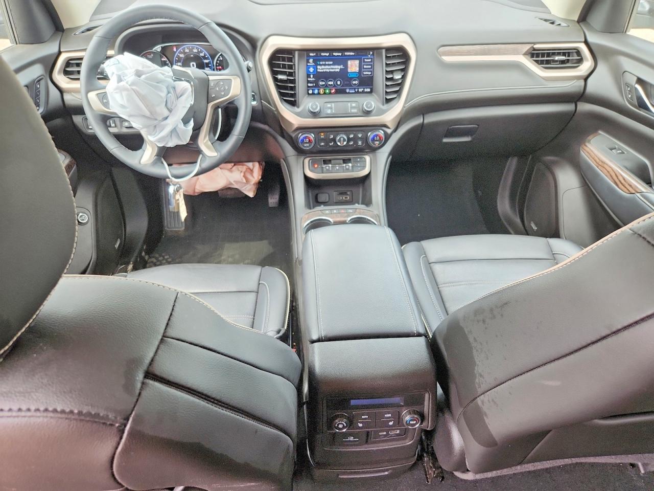 2023 GMC ACADIA DEN