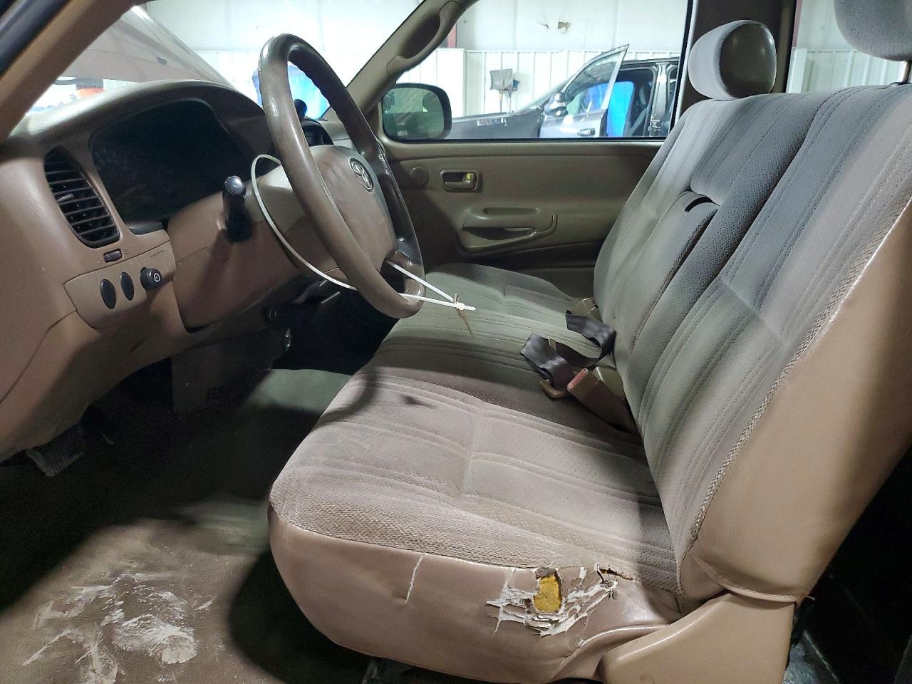 2003 TOYOTA TUNDRA
