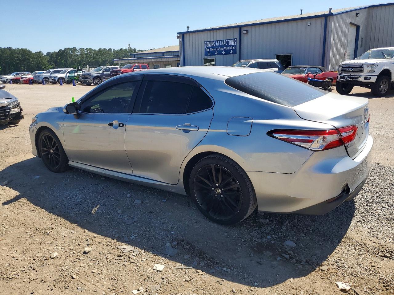 2018 TOYOTA CAMRY