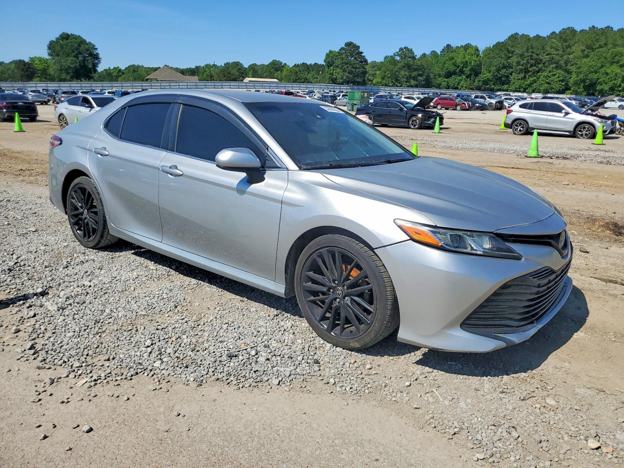 2018 TOYOTA CAMRY