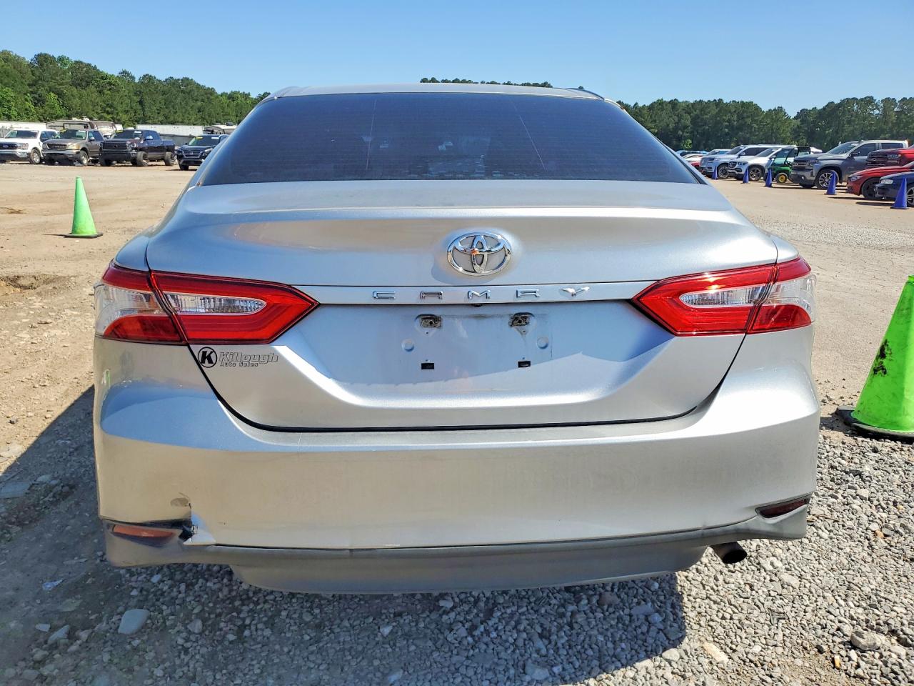 2018 TOYOTA CAMRY