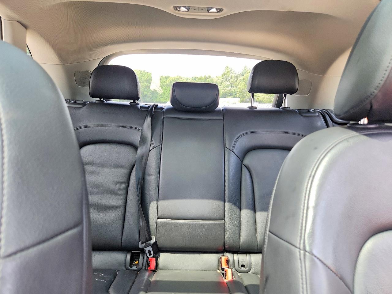 2016 AUDI Q3