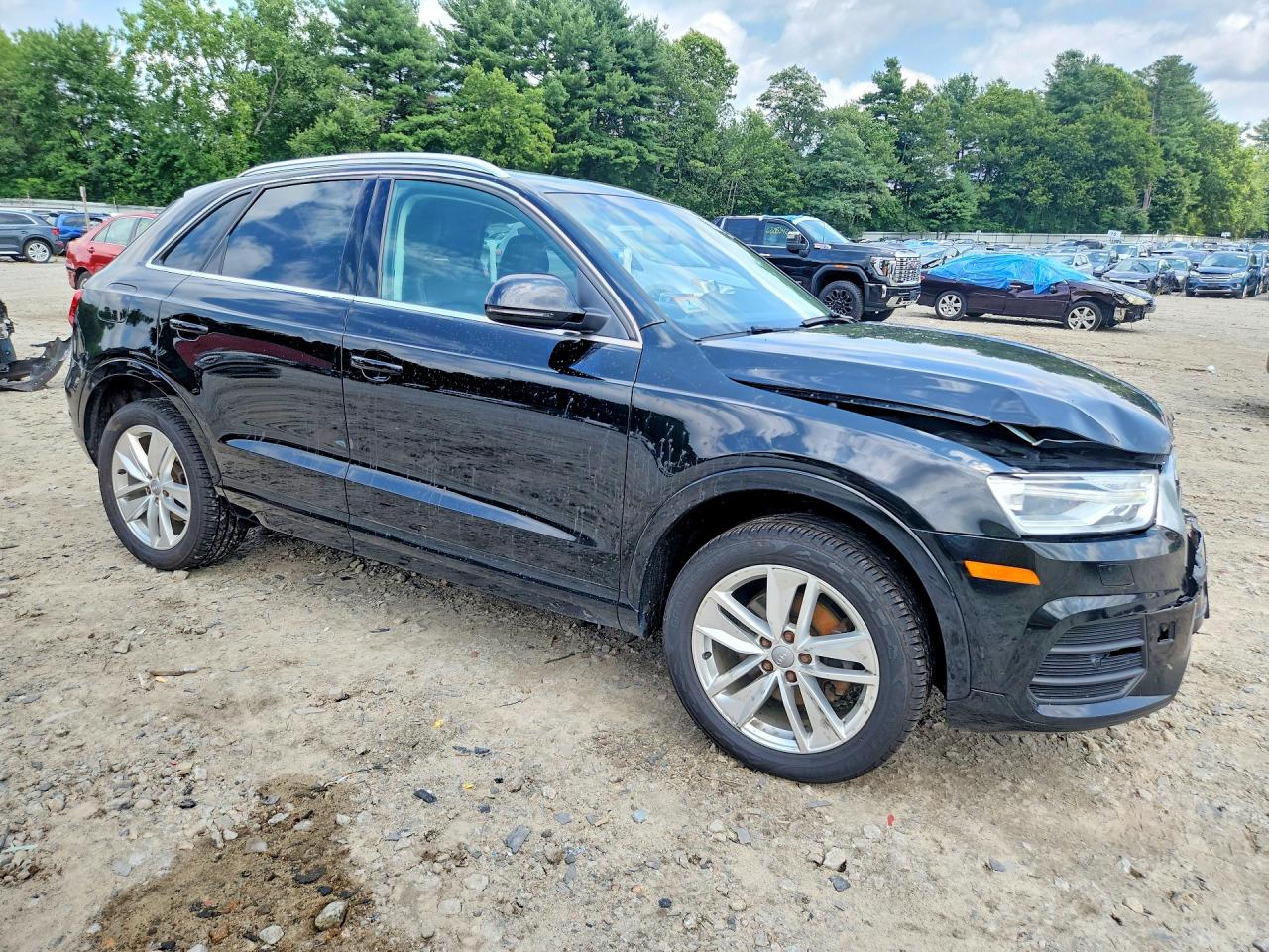 2016 AUDI Q3