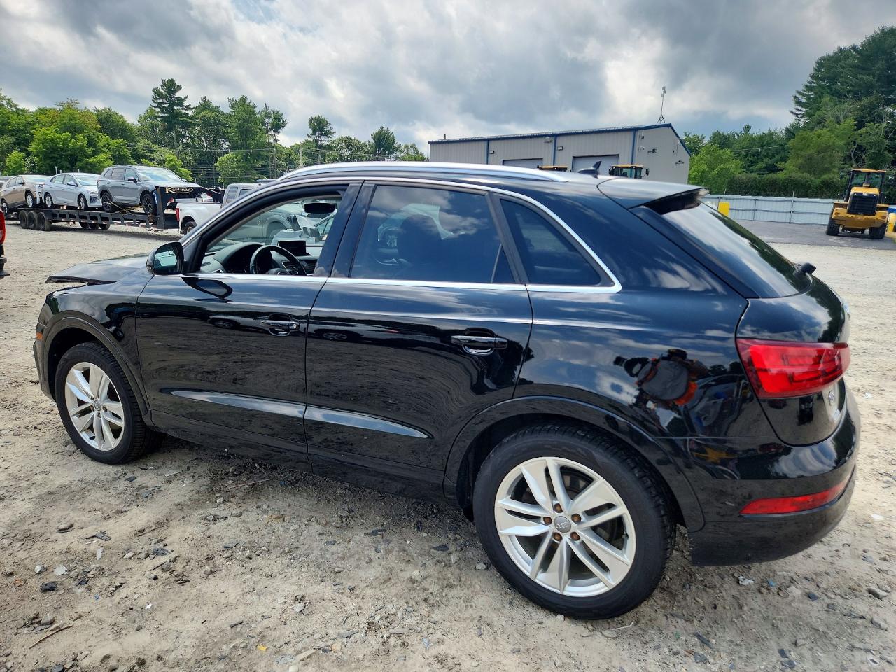 2016 AUDI Q3