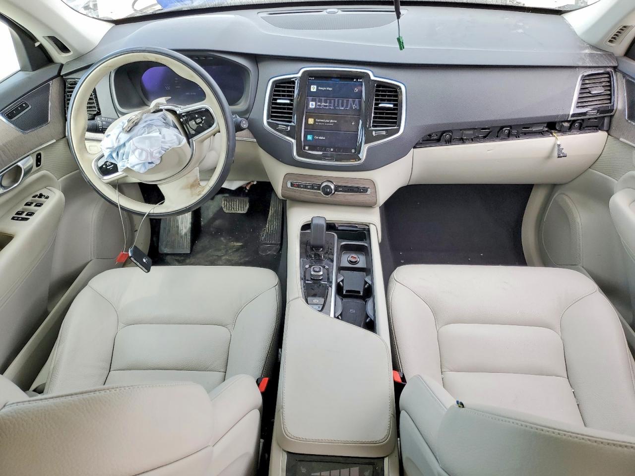 2024 VOLVO XC90