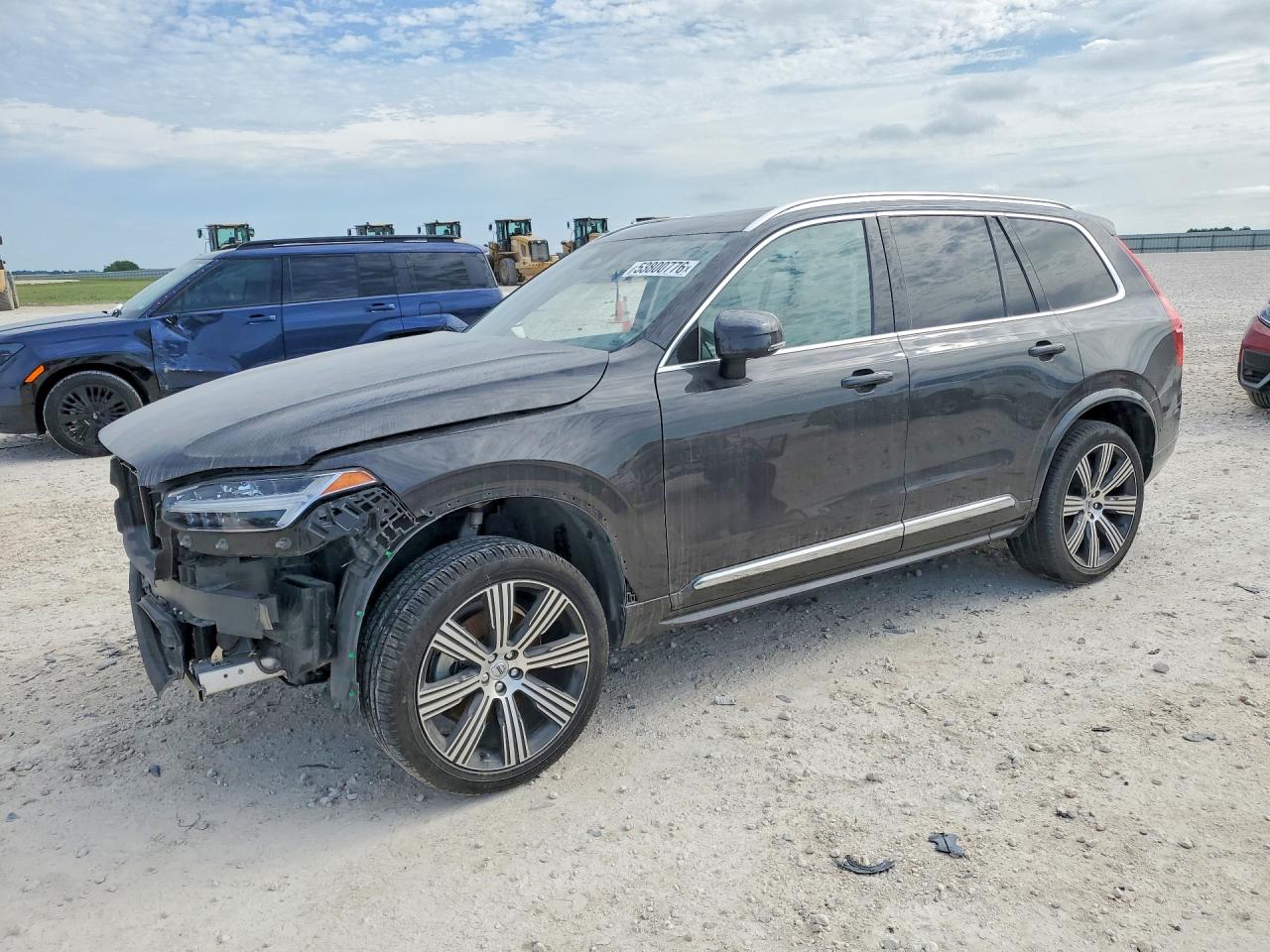 2024 VOLVO XC90