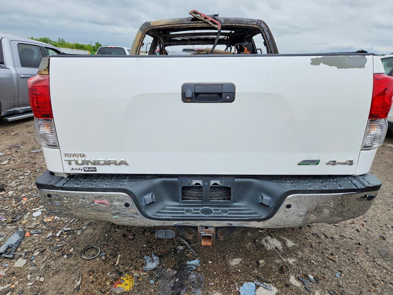2012 TOYOTA TUNDRA