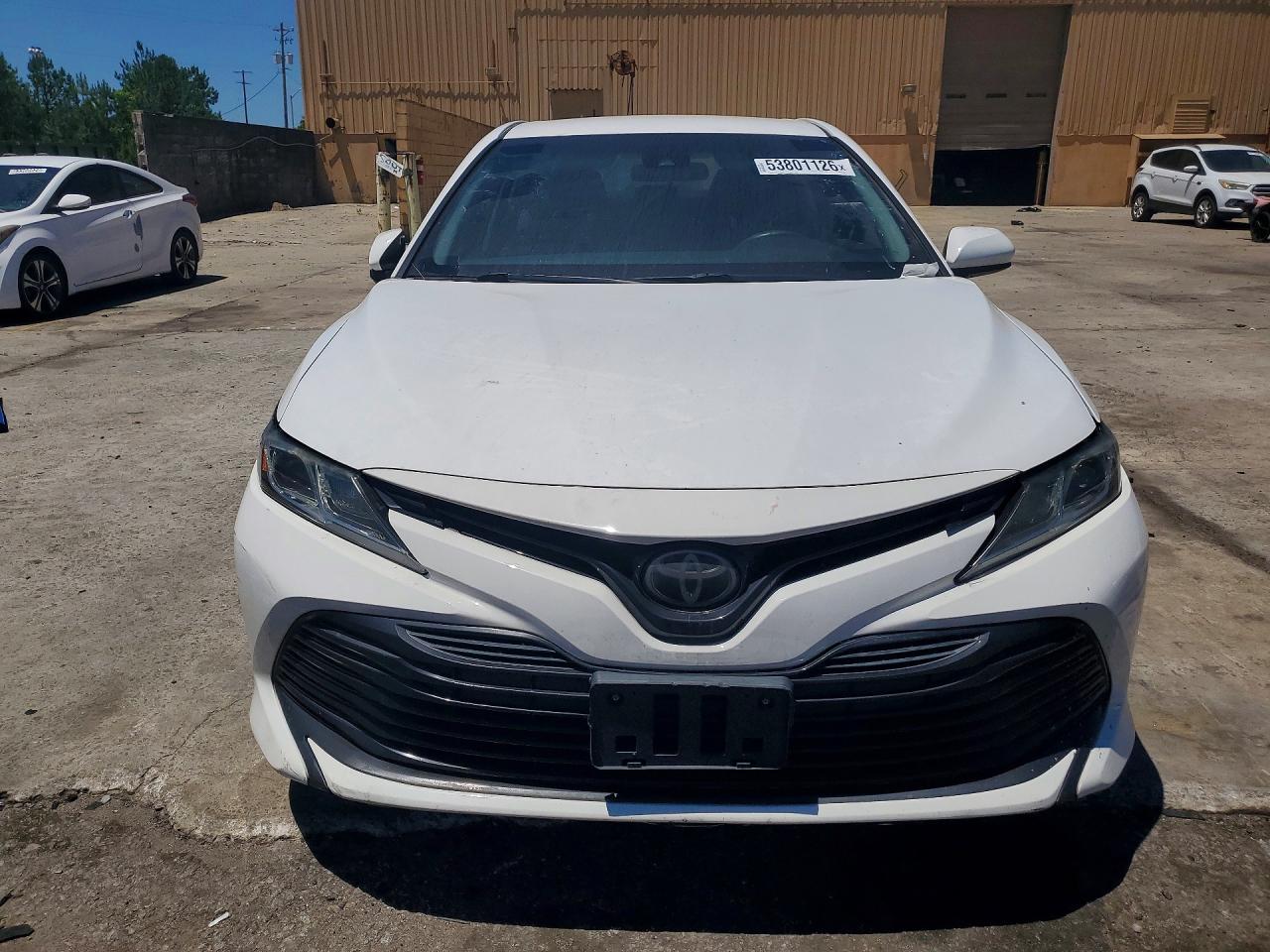 2018 TOYOTA CAMRY