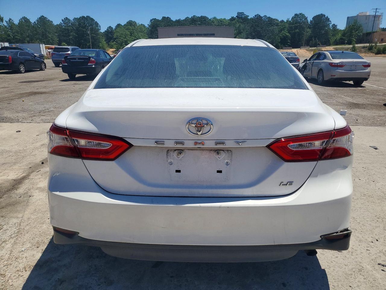 2018 TOYOTA CAMRY