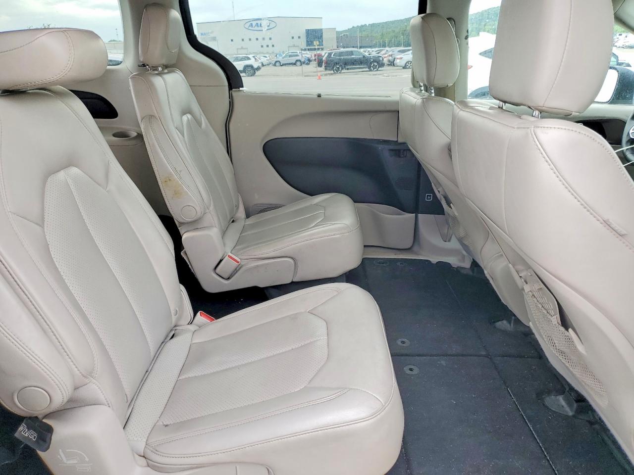 2021 CHRYSLER MINIVAN