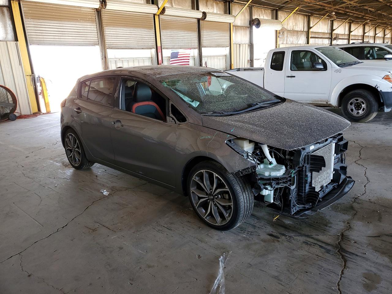 2017 KIA FORTE5 SX