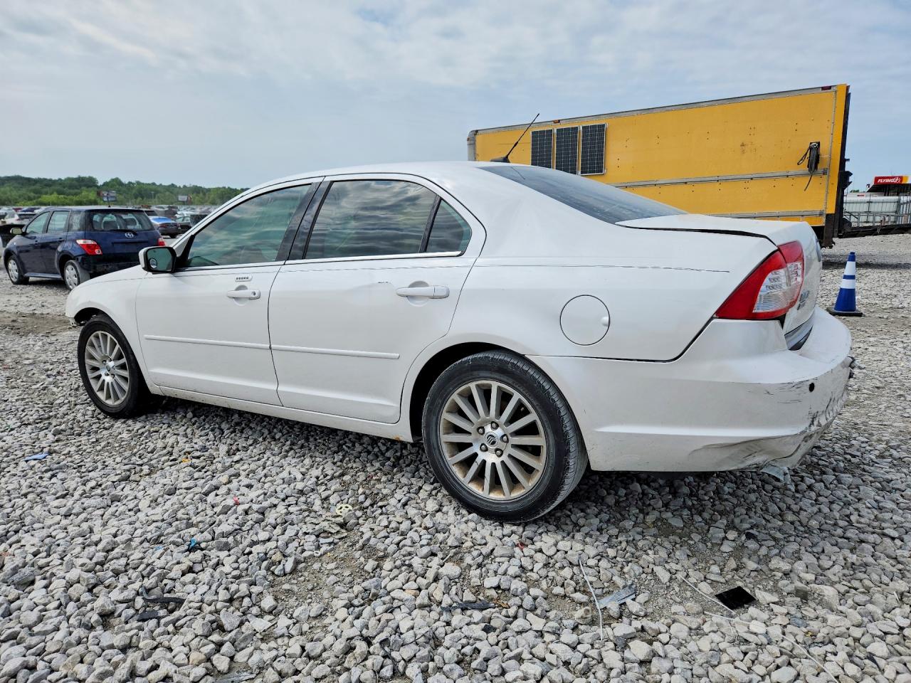 2009 MERCURY MILAN