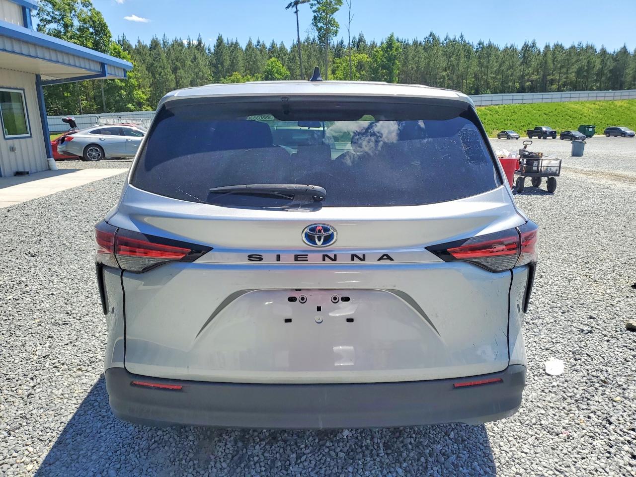 2022 TOYOTA SIENNA