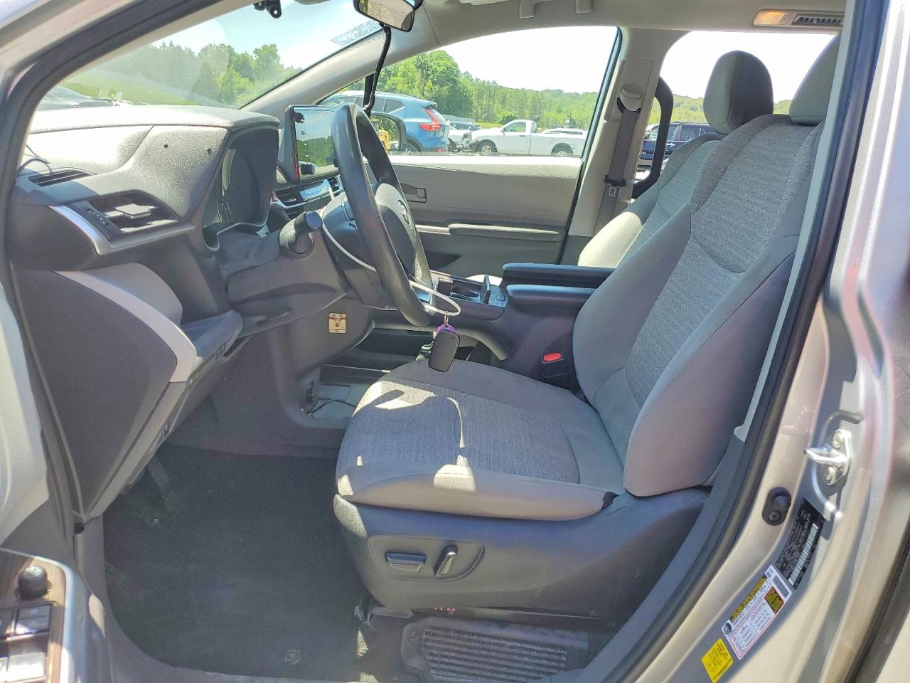 2022 TOYOTA SIENNA