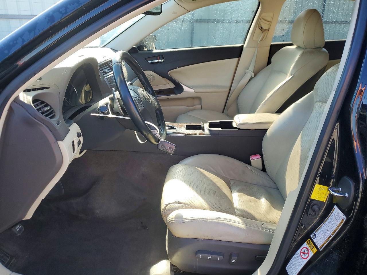 2012 LEXUS IS