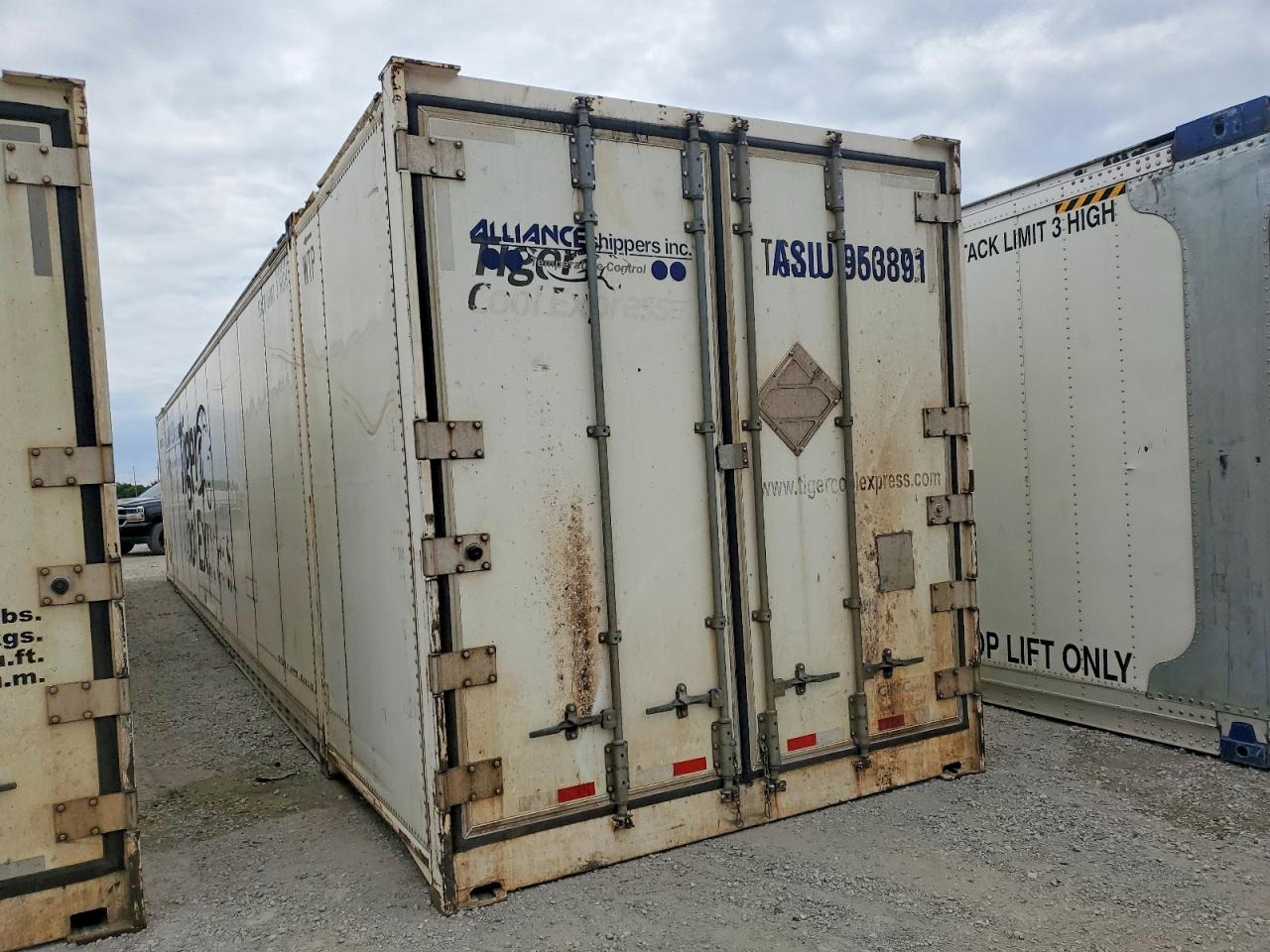 2015 CIMC REEFER TRAILER