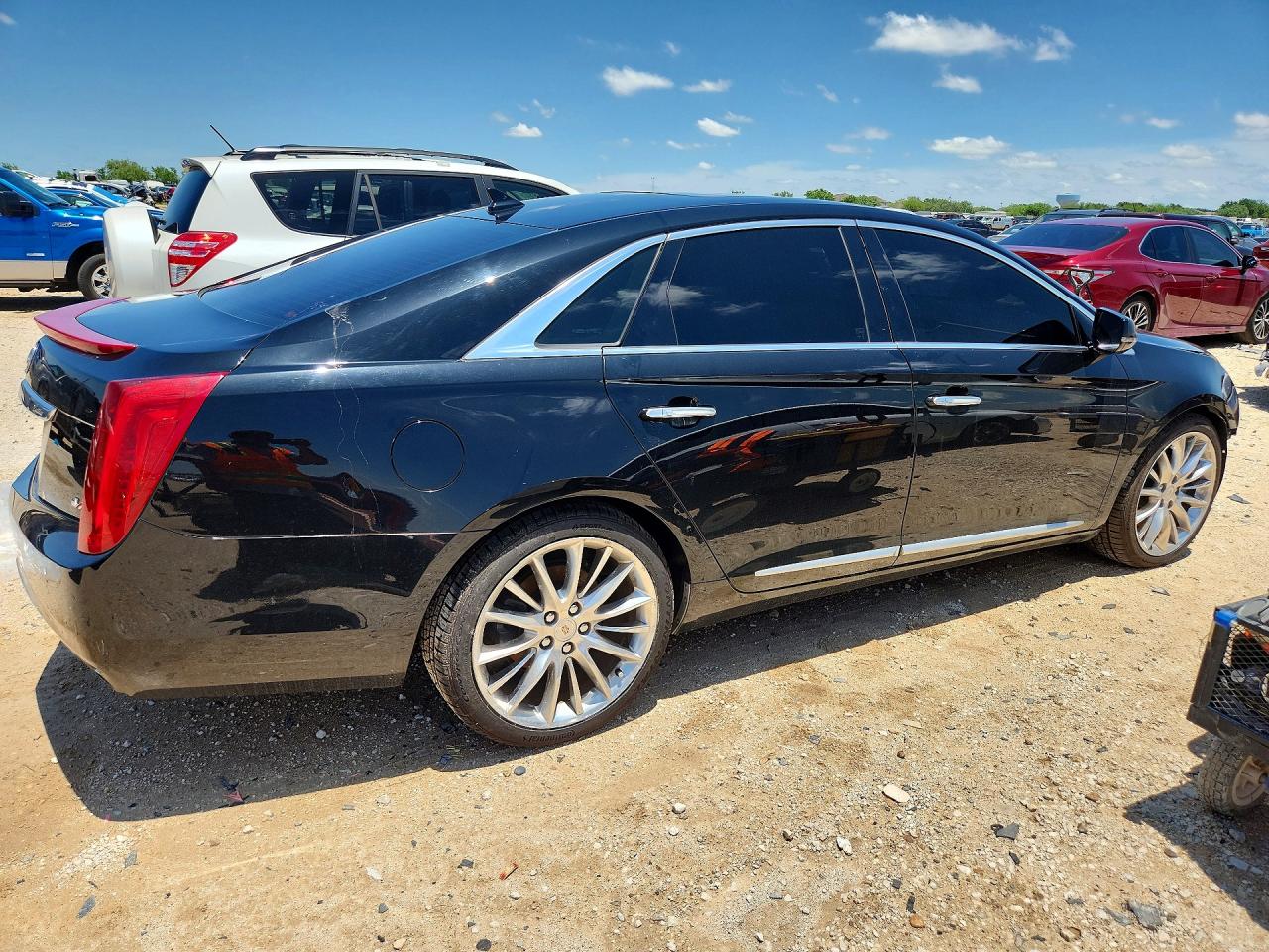 2014 CADILLAC XTS