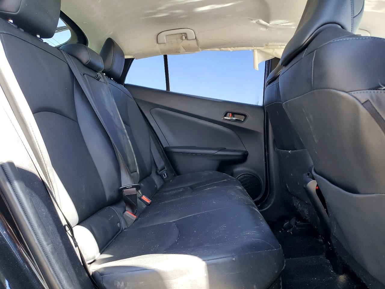 2018 TOYOTA PRIUS