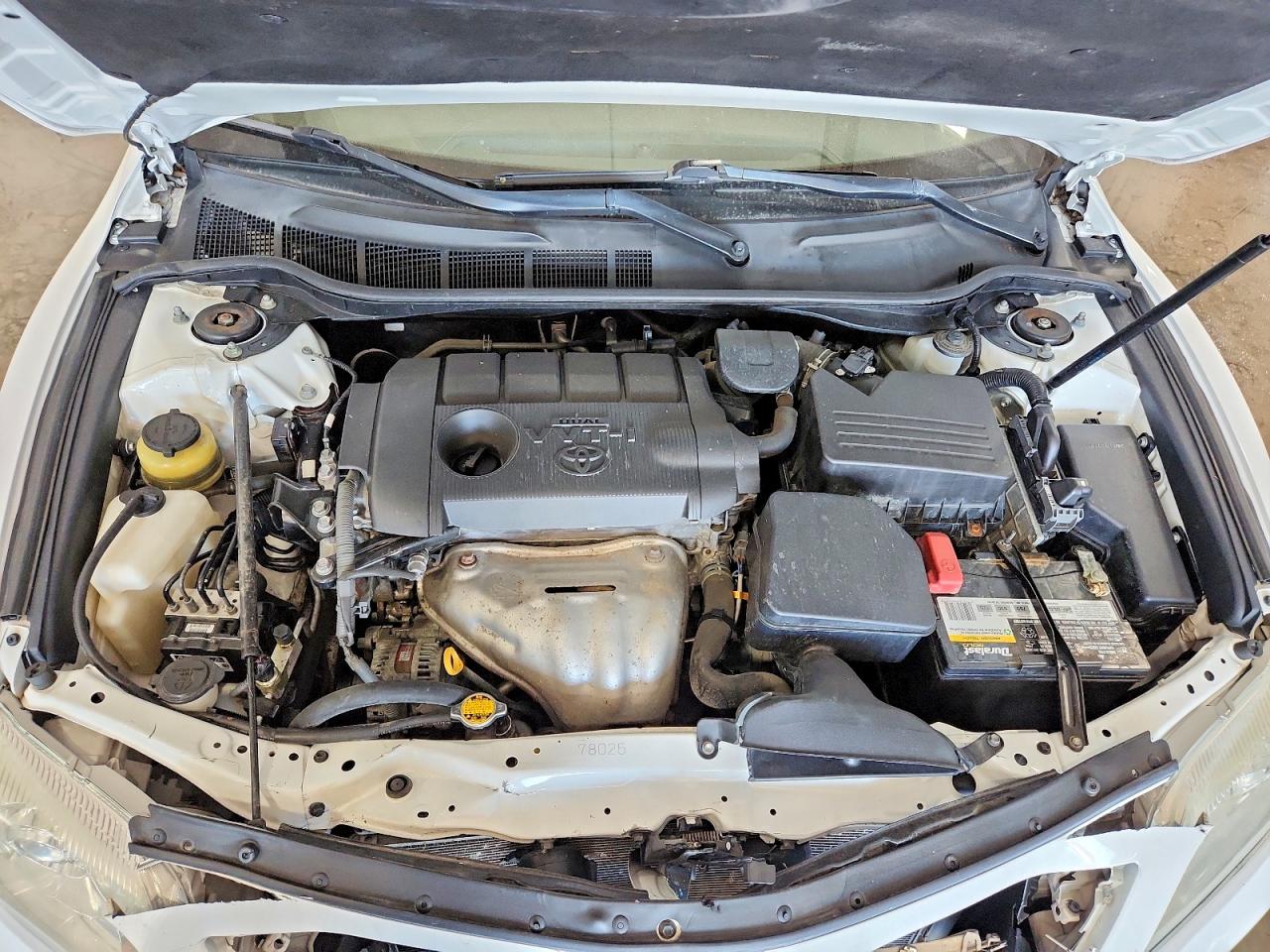 2011 TOYOTA CAMRY