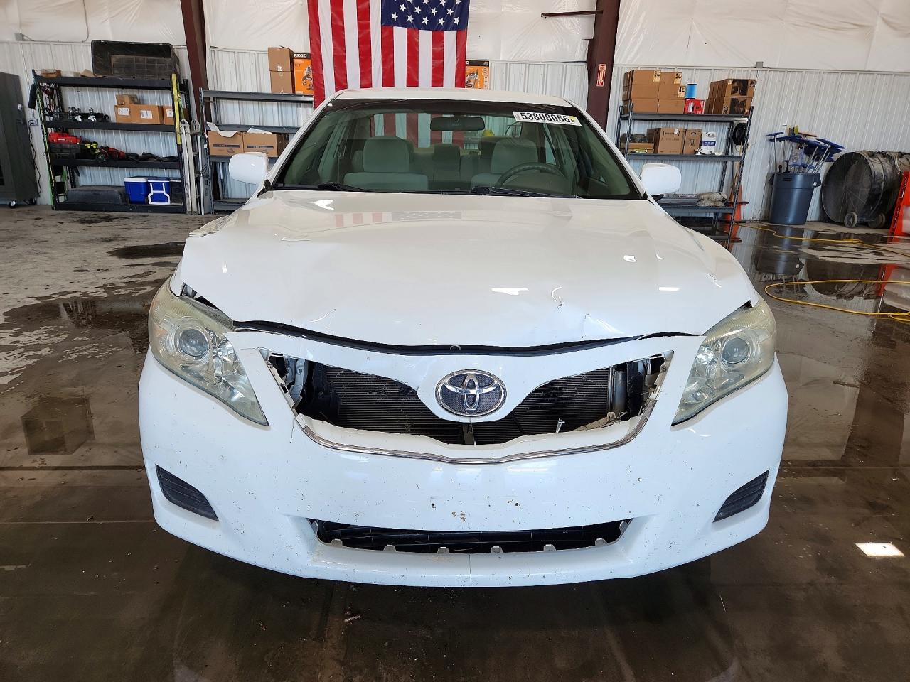 2011 TOYOTA CAMRY