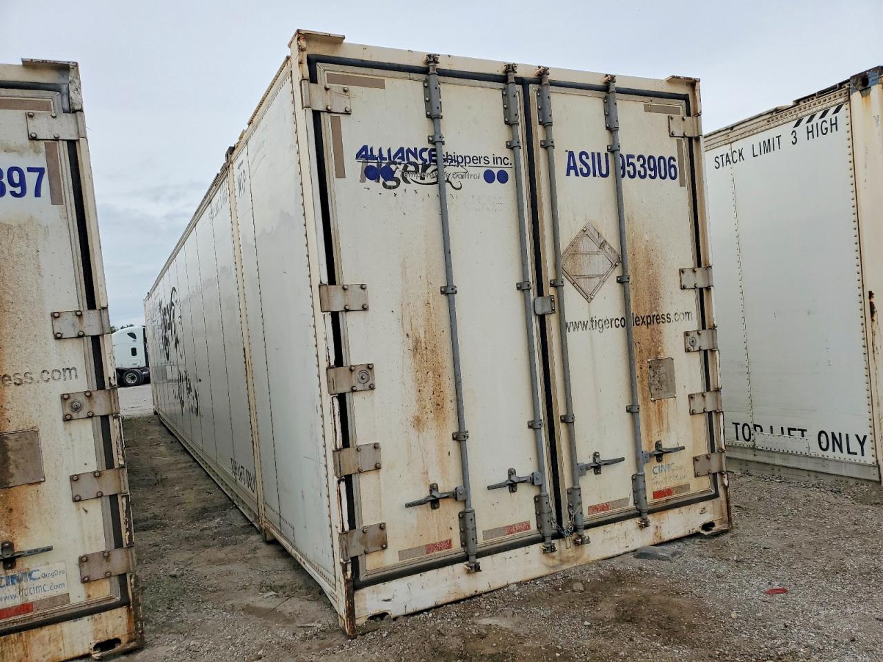 2015 CIMC REEFER TRAILER