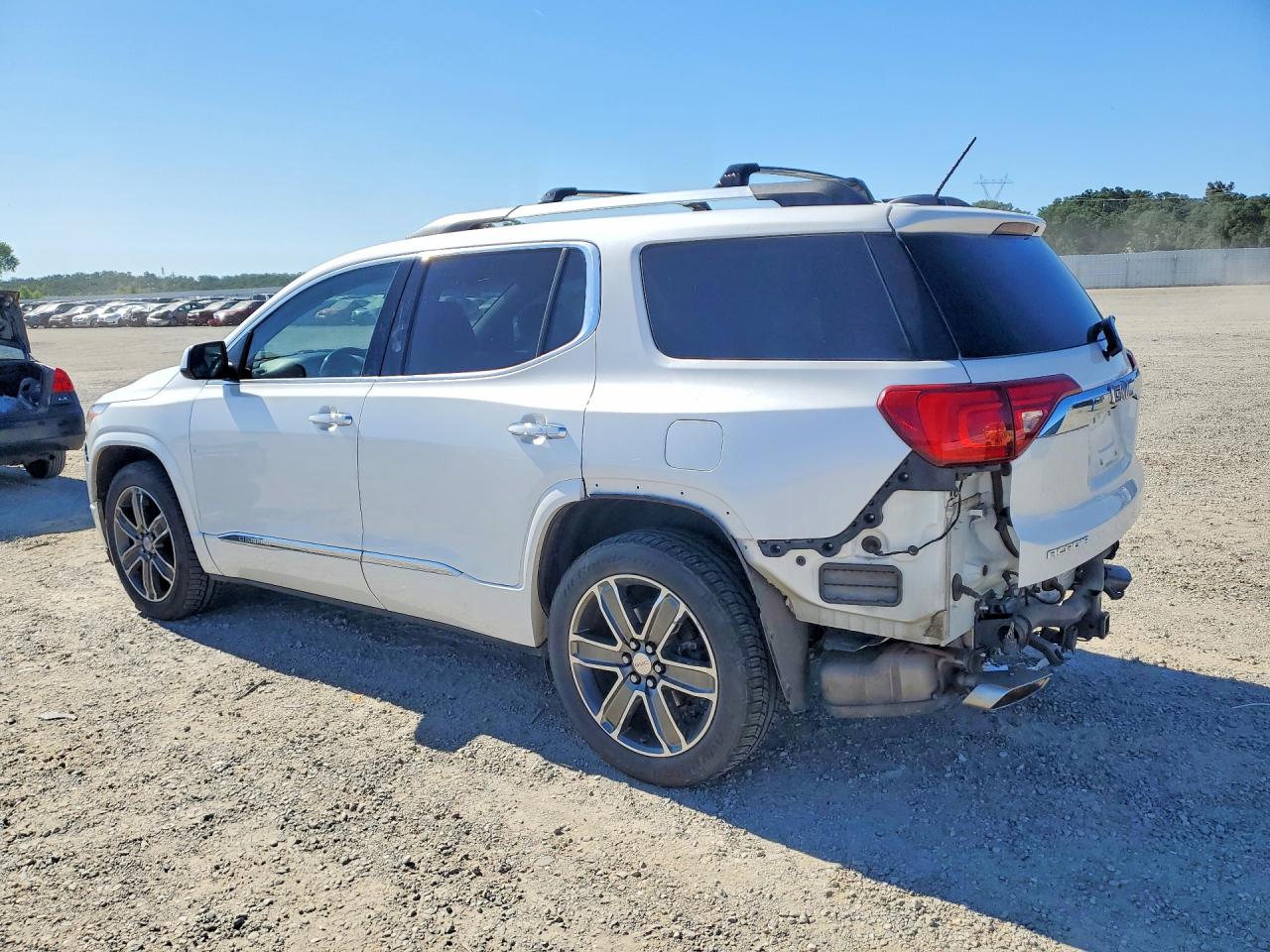 2017 GMC ACADIA DEN