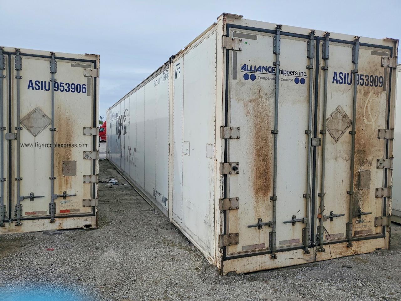 2015 CIMC REEFER TRAILER 