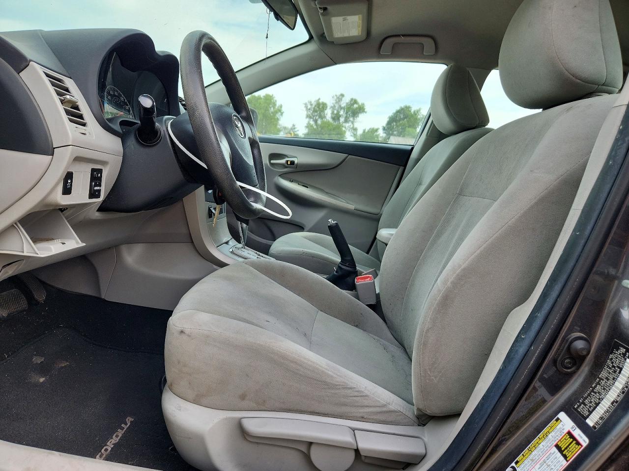 2011 TOYOTA COROLLA