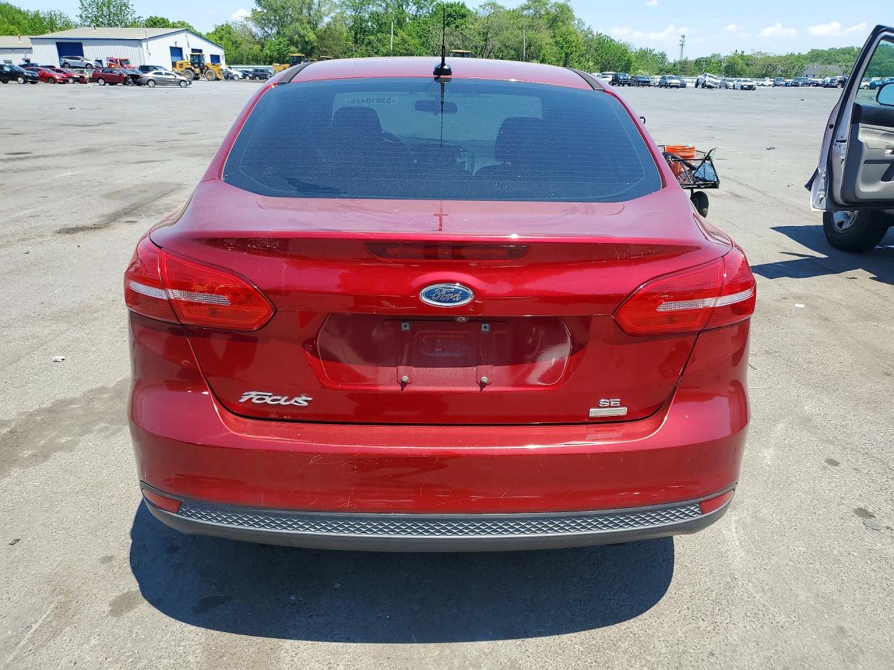 2016 FORD FOCUS