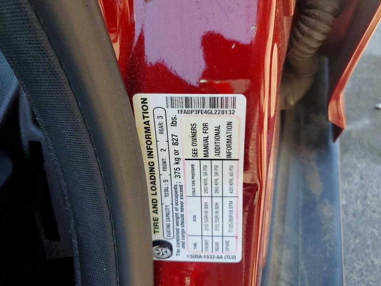 2016 FORD FOCUS