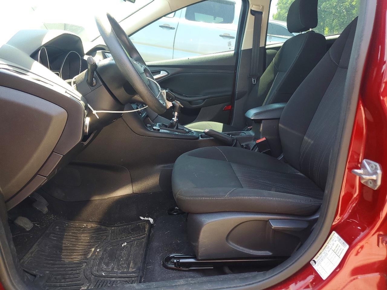 2016 FORD FOCUS
