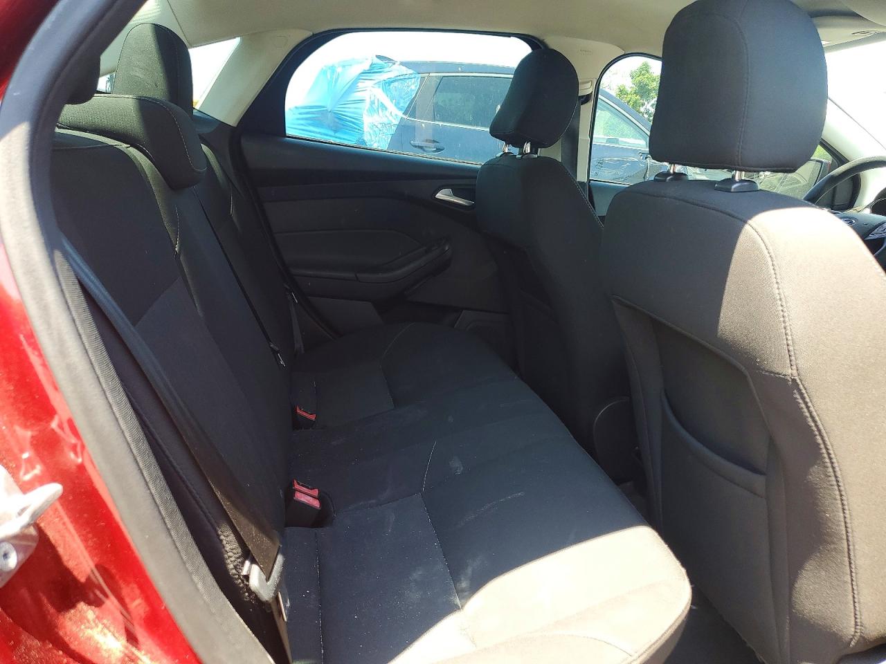 2016 FORD FOCUS