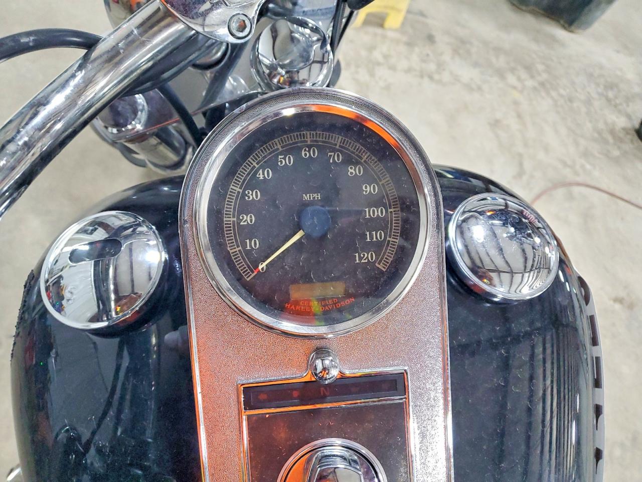 2005 HARLEY-DAVIDSON FX
