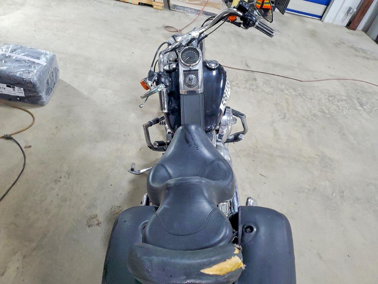 2005 HARLEY-DAVIDSON FX