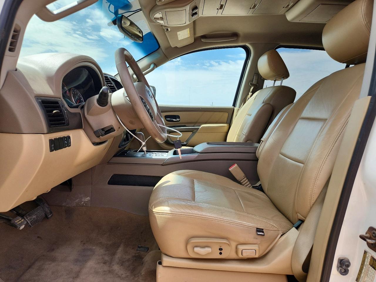 2015 NISSAN ARMADA