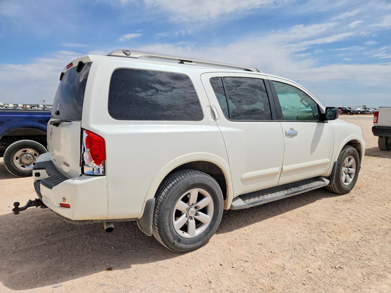 2015 NISSAN ARMADA