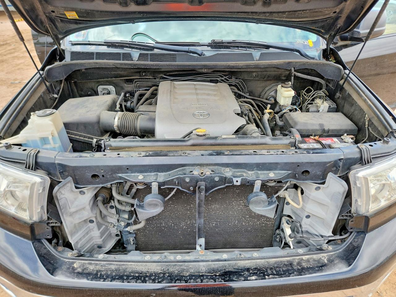 2010 TOYOTA TUNDRA