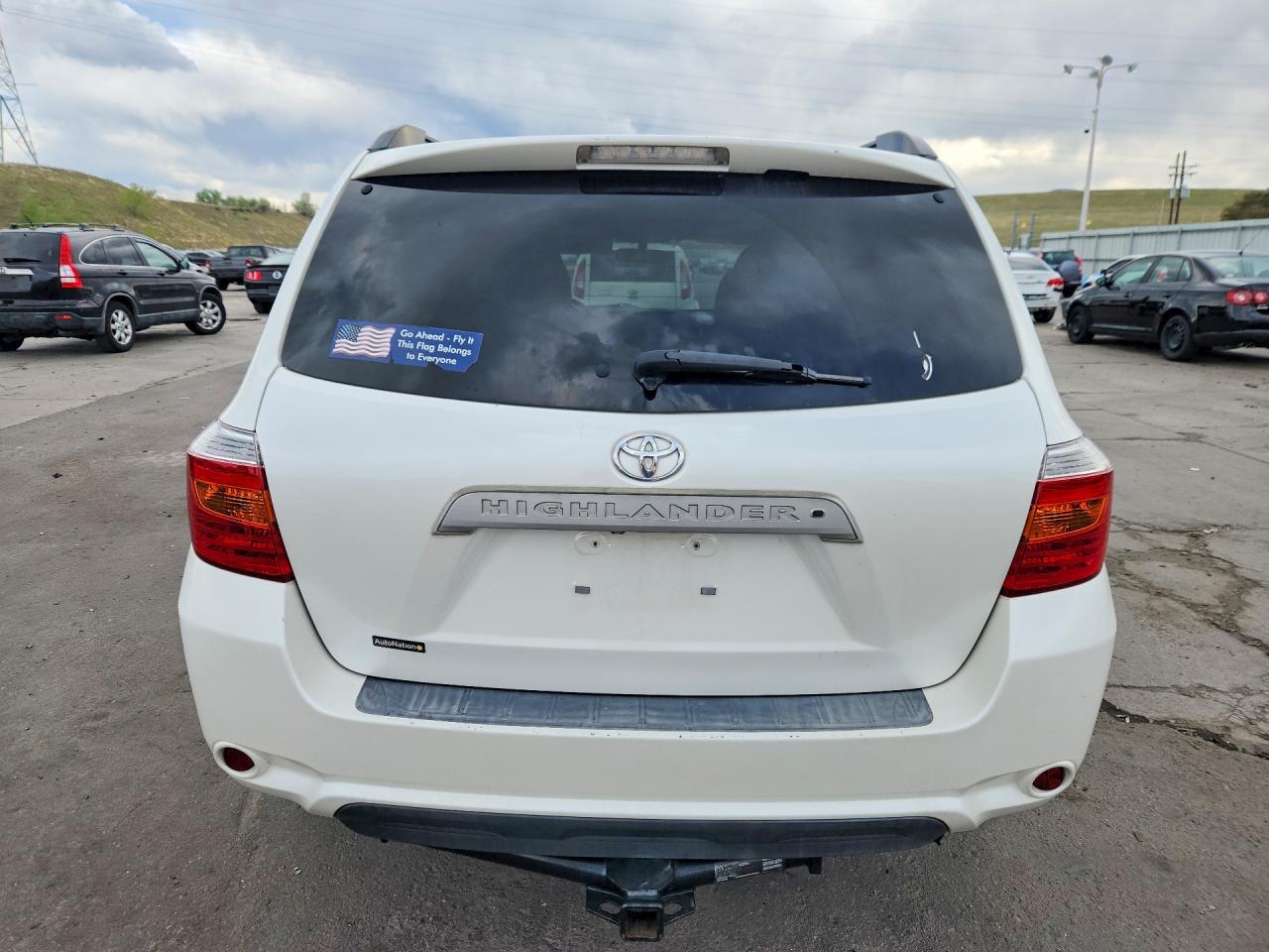 2010 TOYOTA HIGHLANDER