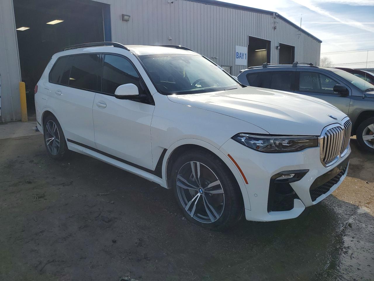 2020 BMW X7
