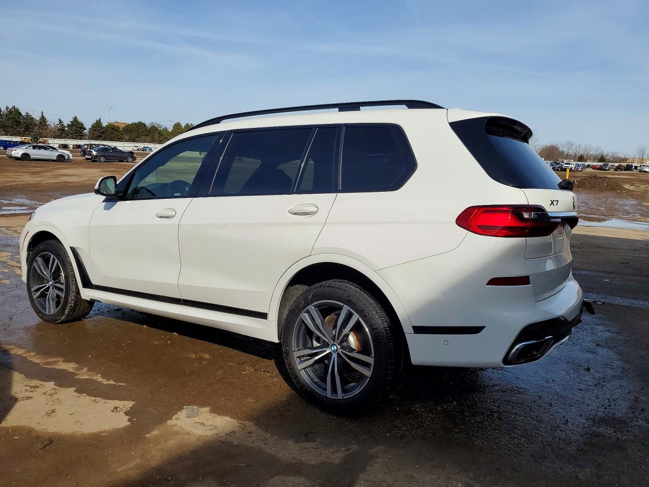 2020 BMW X7