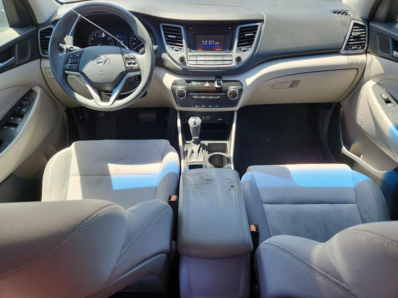 2017 HYUNDAI TUCSON