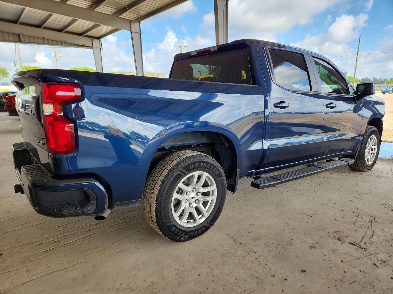 2021 CHEVROLET SILVERADO