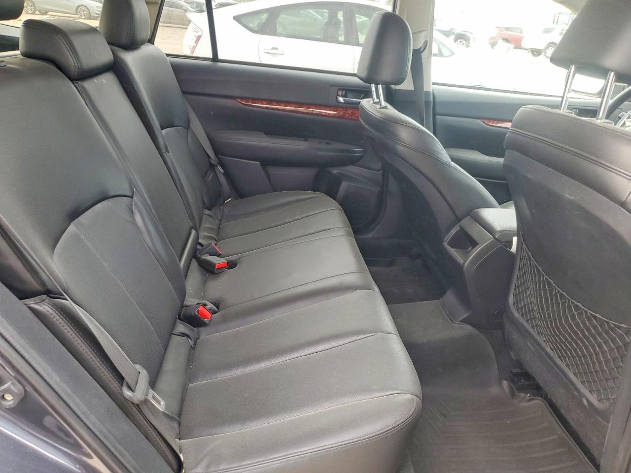 2011 SUBARU OUTBACK