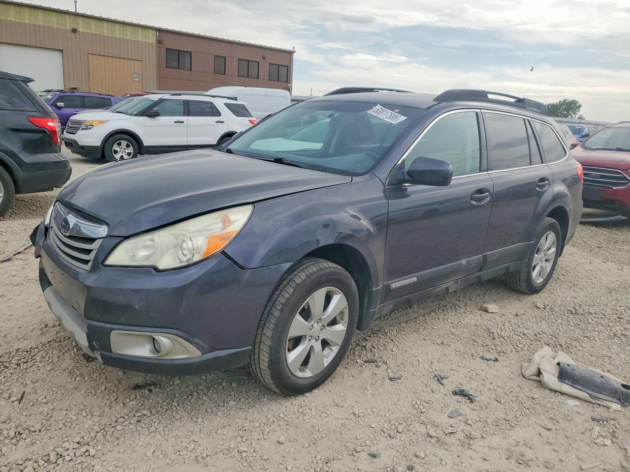 2011 SUBARU OUTBACK